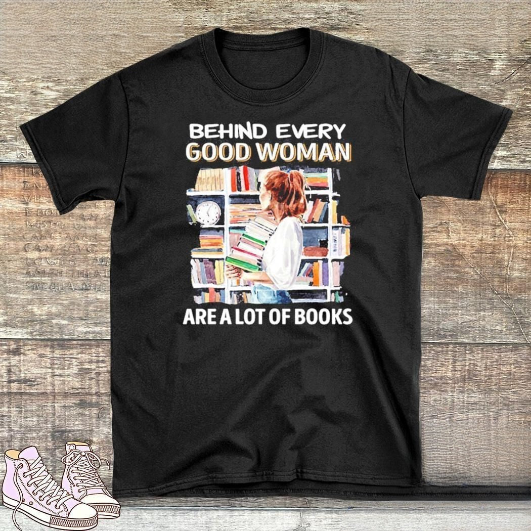 Behind Every Good Woman Letter Print T-shirt